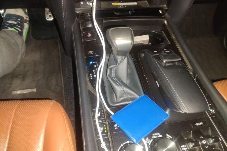 Used Lexus LX 2017 570 Peak Special Limited Edition Gear Lever