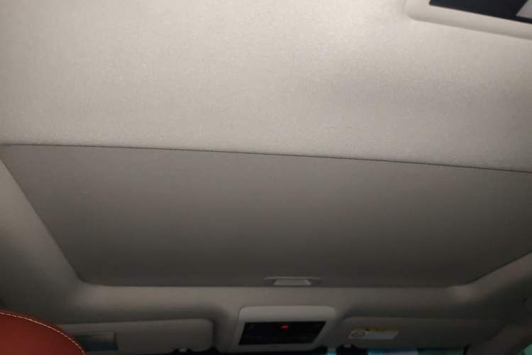 Used Lexus LX 2017 570 Prestige Luxury Edition Headliner