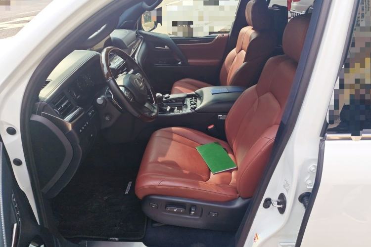 Used Lexus LX 2017 570 Prestige Luxury Edition Left Front Seat
