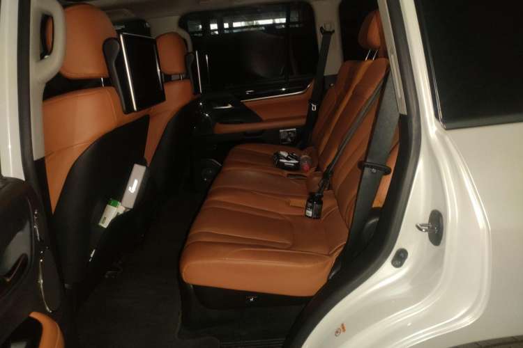 Used Lexus LX 2017 570 Peak Special Limited Edition Left Rear Seat