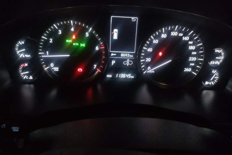 Used Lexus LX 2017 570 Peak Special Limited Edition Odometer Close Up