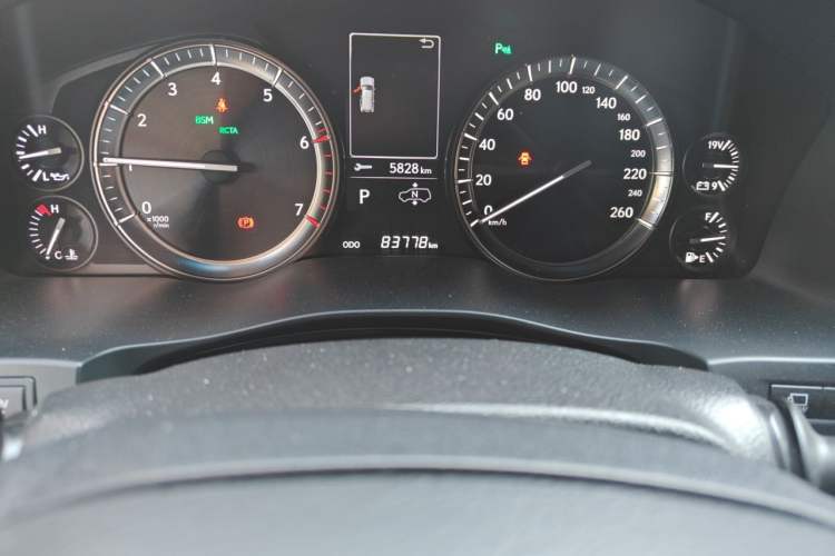 Used Lexus LX 2017 570 Prestige Luxury Edition Odometer Close Up