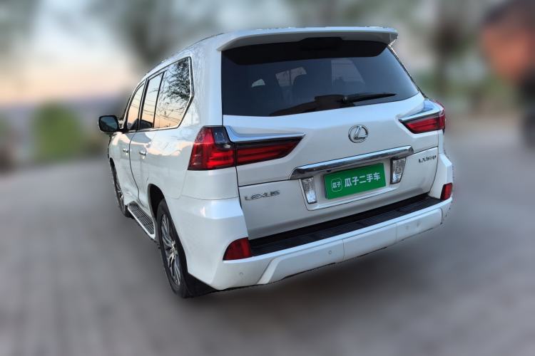 Used Lexus LX 2017 570 Dynamic Luxury Edition Rear Left 45 Deg