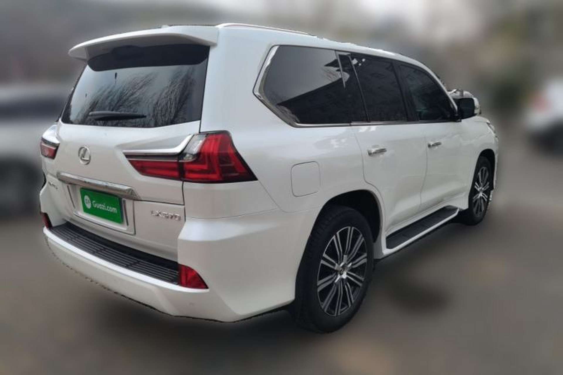 Used Lexus LX 2017 570 Prestige Luxury Edition Rear Right 45 Deg