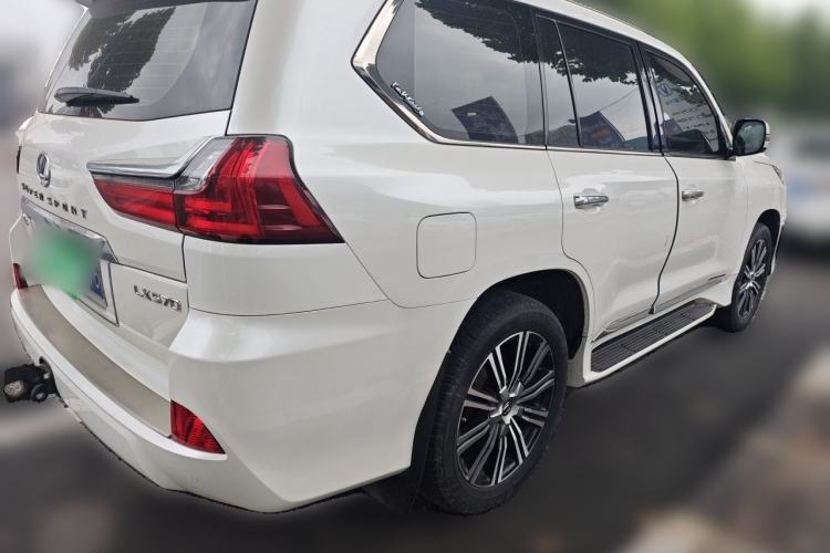 Used Lexus LX 2017 570 Prestige Luxury Edition Rear Right 45 Deg