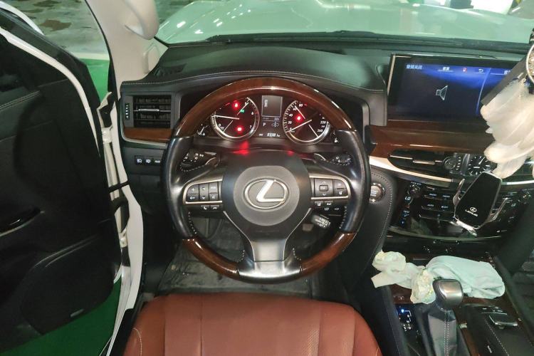 Used Lexus LX 2017 570 Prestige Luxury Edition Steering Wheel