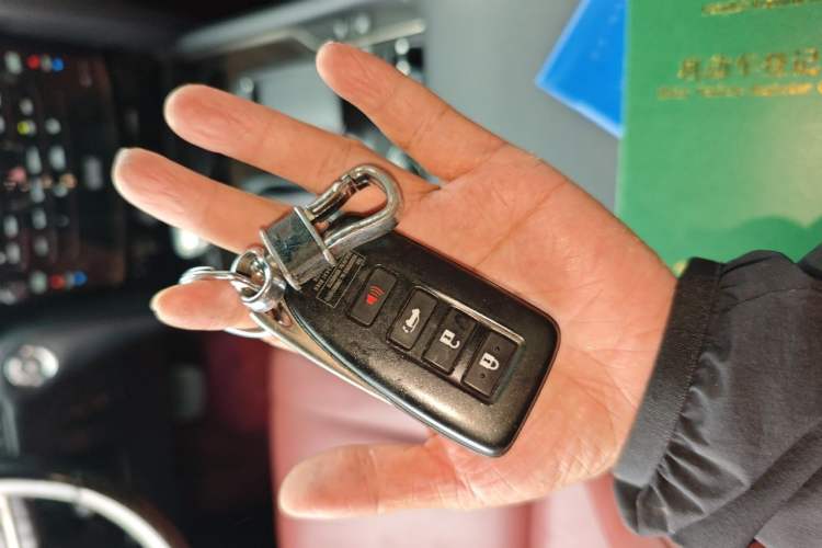 Used Lexus LX 2017 570 Prestige Luxury Edition Vehicle Key
