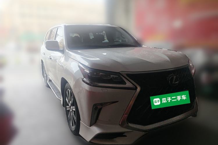 Used Lexus LX  Front Right 45 Deg