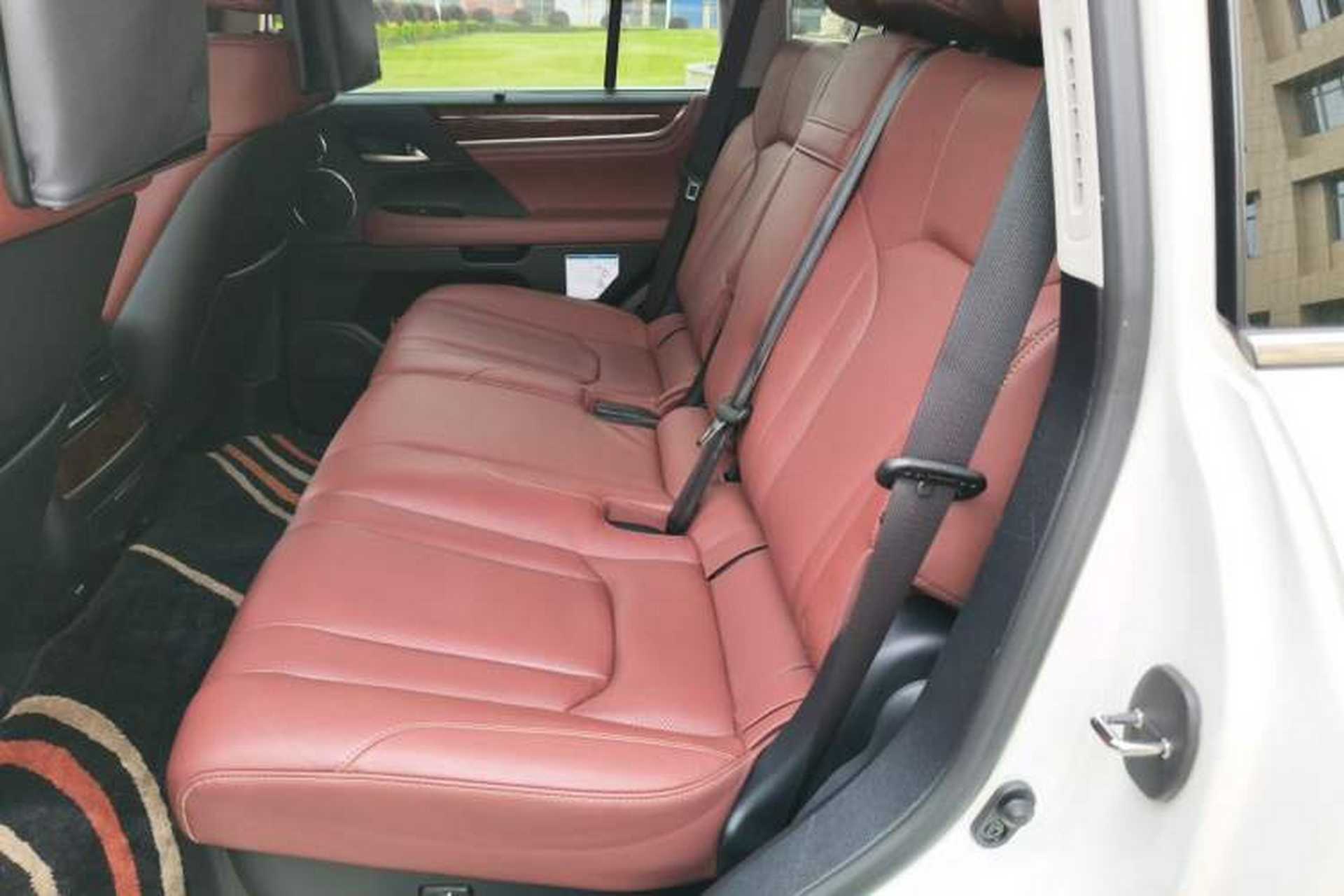 Used Lexus LX  Left Rear Seat