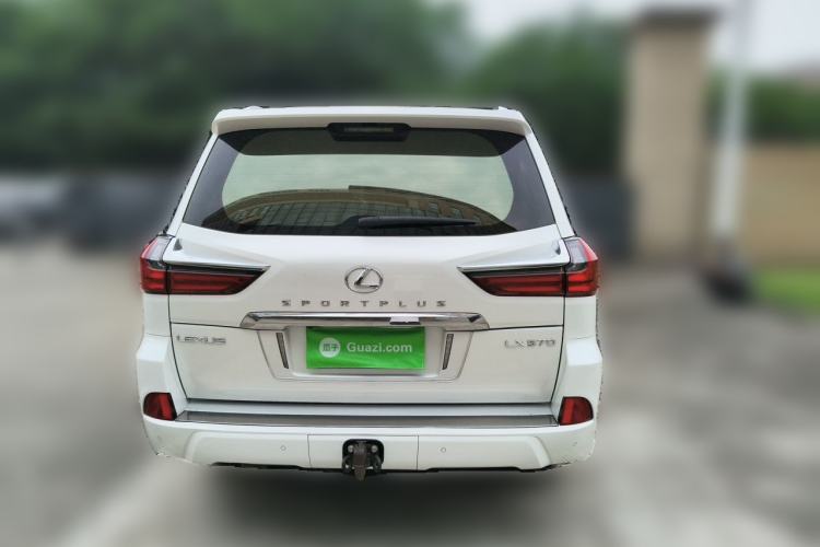 Used Lexus LX  Rear