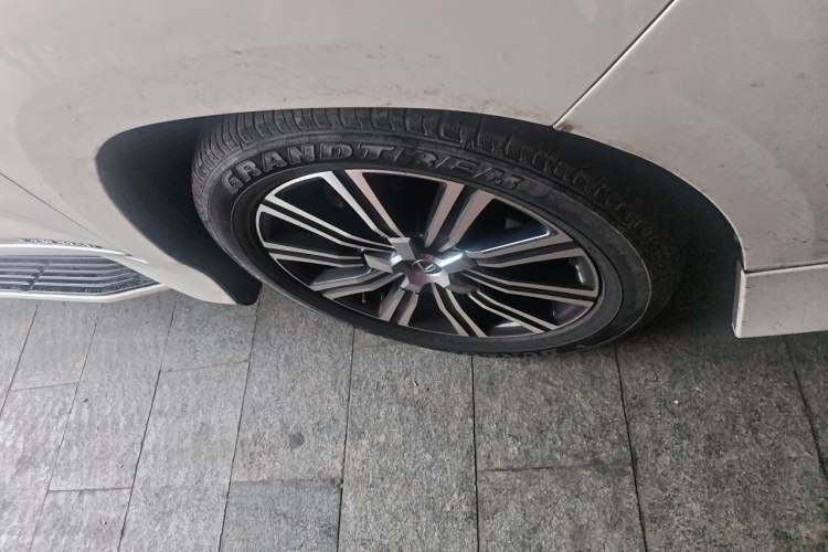 Used Lexus LX  Right Front Wheel Hub