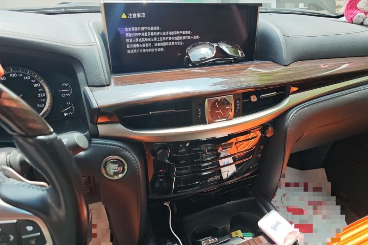 Used Lexus LX 2019 570 Prestige Luxury Edition Audio And AC Panel