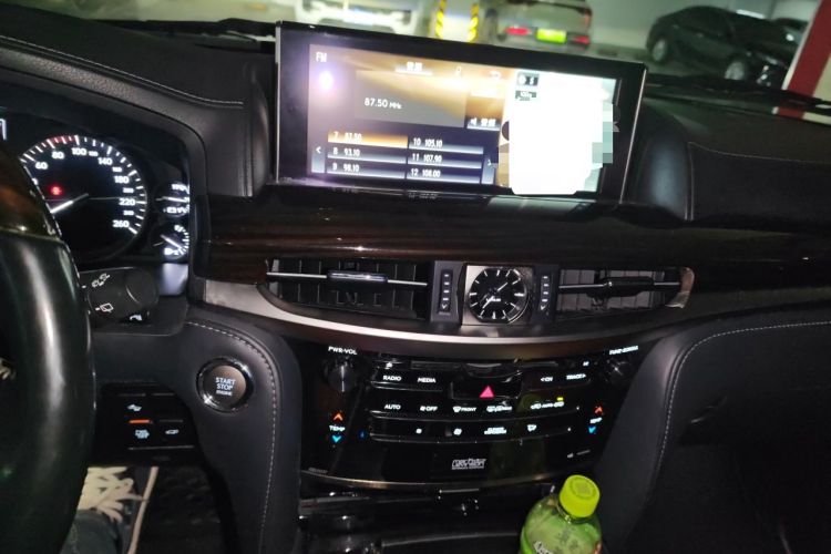 Used Lexus LX 2019 570 Prestige Luxury Edition Audio And AC Panel