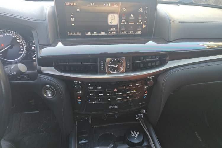 Used Lexus LX 2019 570 Dynamic Luxury Edition Audio And AC Panel