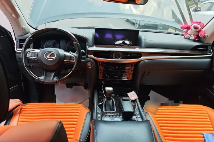 Used Lexus LX 2019 570 Prestige Luxury Edition Center Console