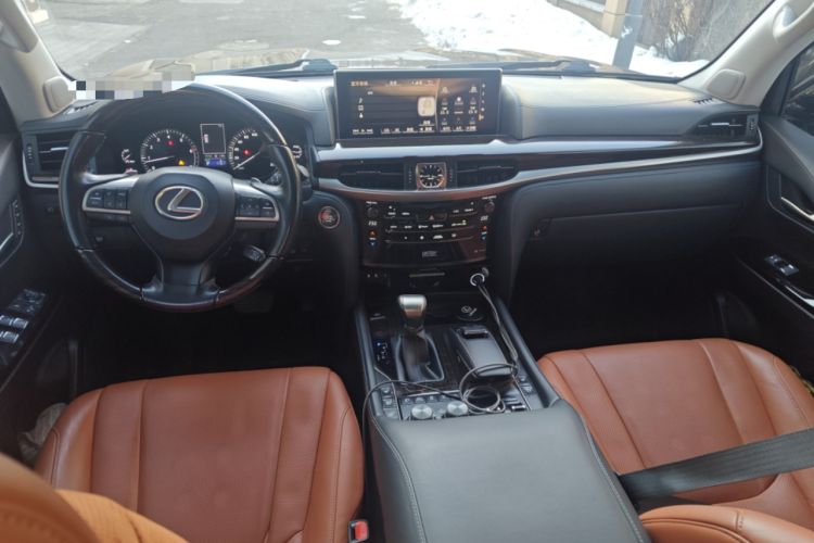 Used Lexus LX 2019 570 Dynamic Luxury Edition Center Console