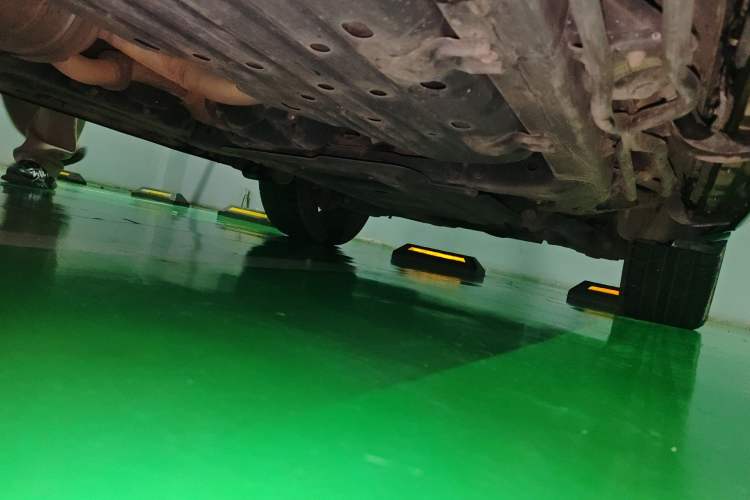 Used Lexus LX 2019 570 Dynamic Luxury Edition Chassis Rear Right
