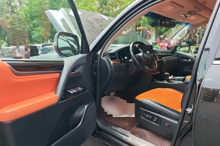 Used Lexus LX 2019 570 Prestige Luxury Edition Driver Seat