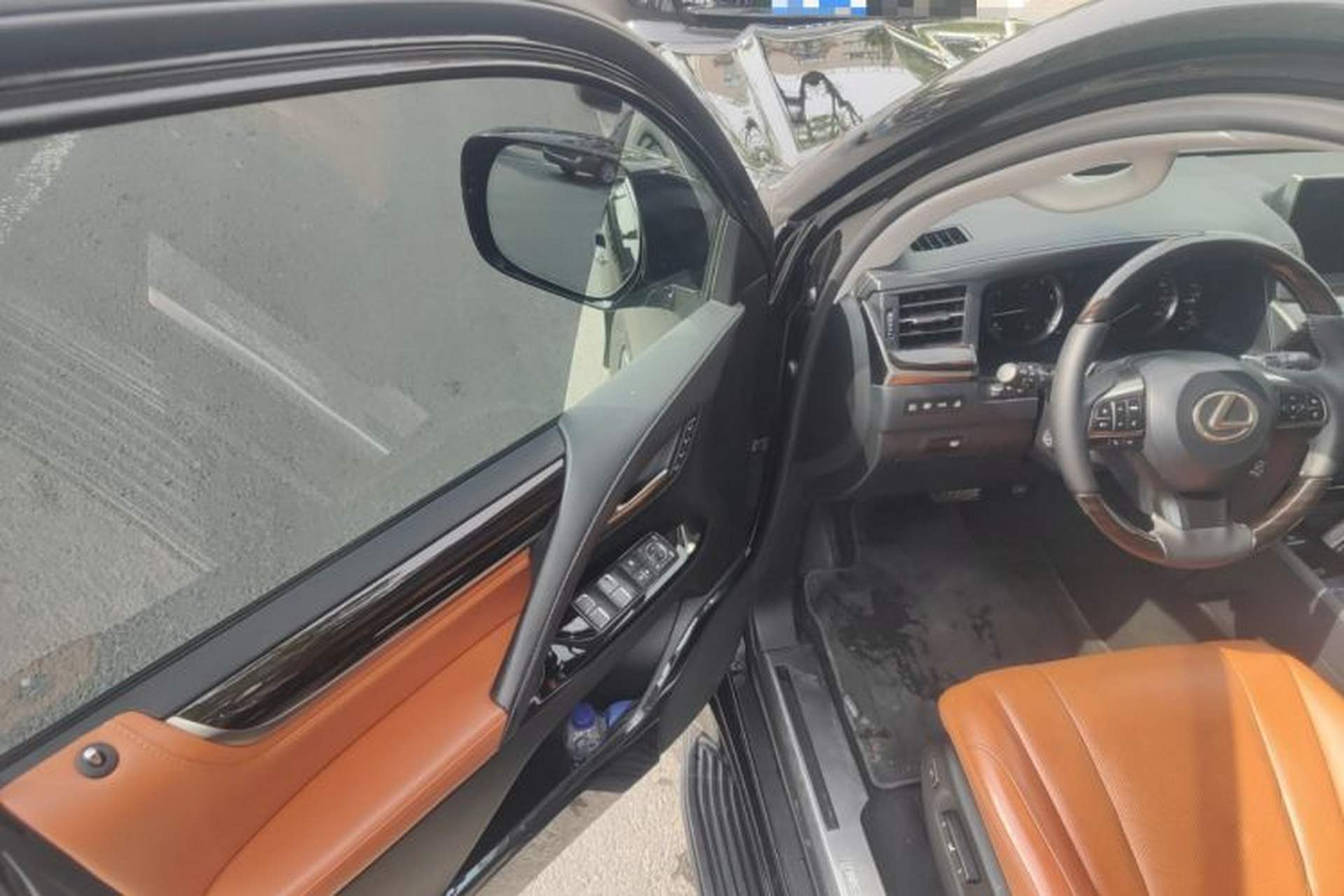 Used Lexus LX 2019 570 Dynamic Luxury Edition Driver Seat