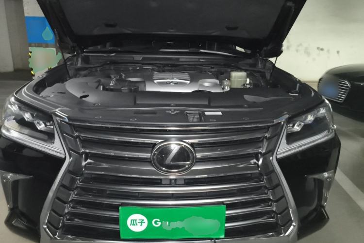 Used Lexus LX 2019 570 Prestige Luxury Edition Engine Bay