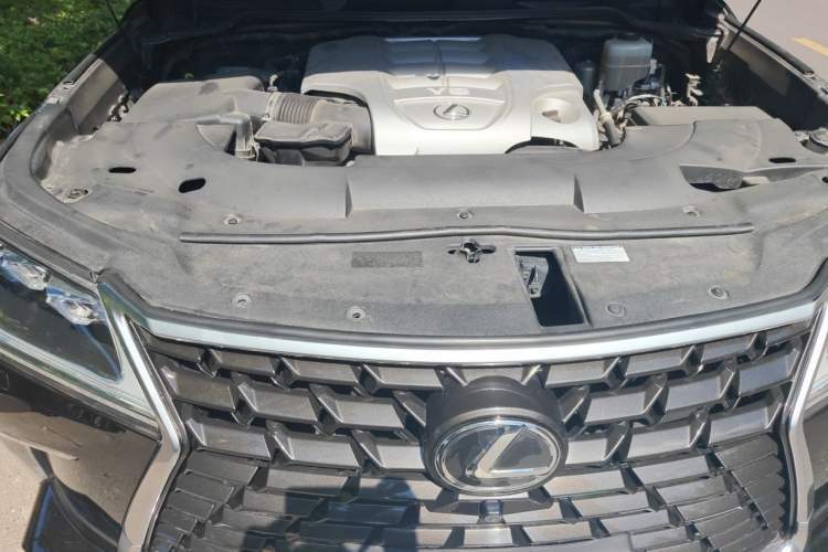Used Lexus LX 2019 570 Dynamic Luxury Edition Engine Bay