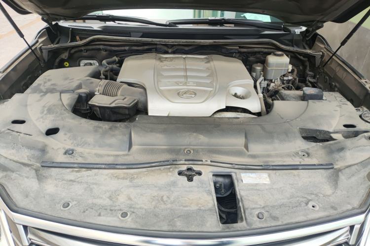 Used Lexus LX 2019 570 Prestige Luxury Edition Engine Bay