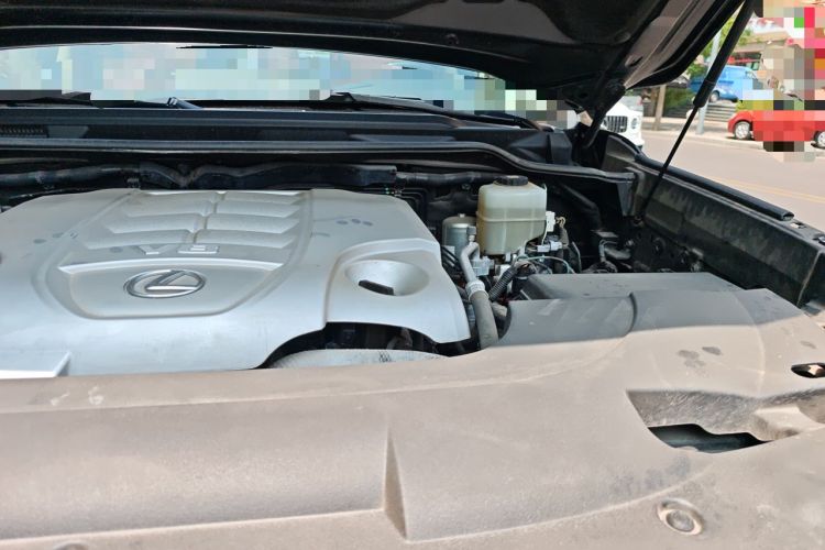 Used Lexus LX 2019 570 Prestige Luxury Edition Engine Bay Left