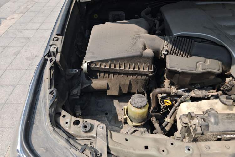 Used Lexus LX 2019 570 Dynamic Luxury Edition Engine Bay Right