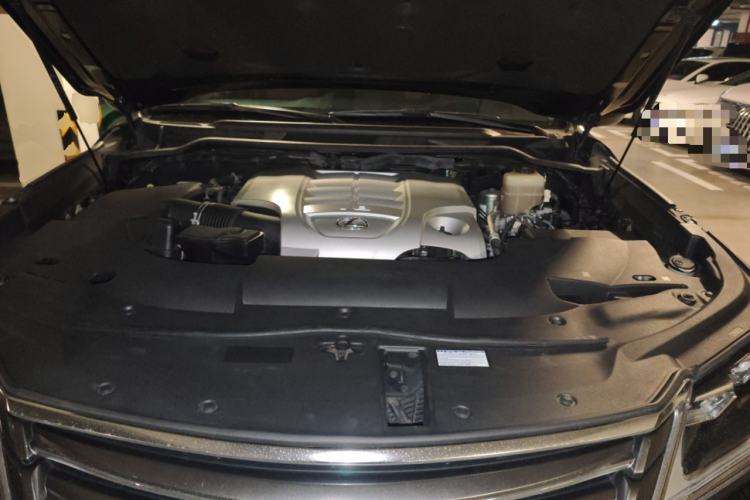 Used Lexus LX 2019 570 Prestige Luxury Edition Engine Bay