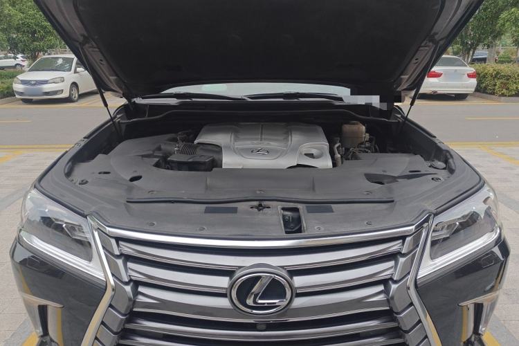 Used Lexus LX 2019 570 Dynamic Luxury Edition Engine Bay