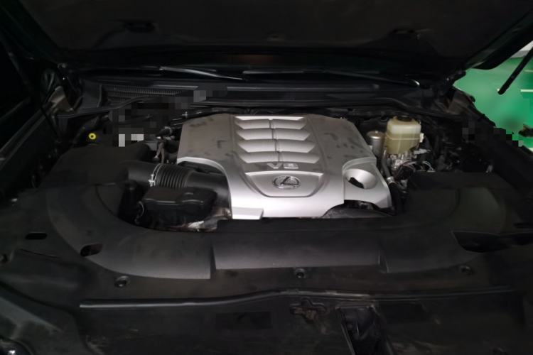 Used Lexus LX 2019 570 Dynamic Luxury Edition Engine Bay