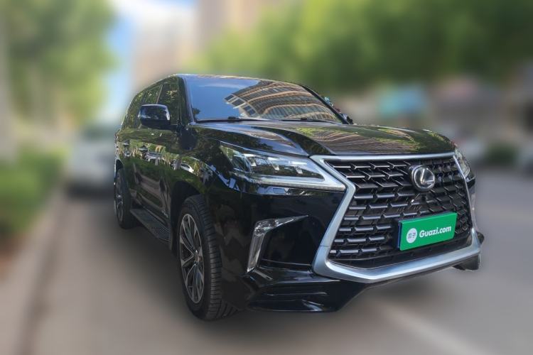 Used Lexus LX 2019 570 Dynamic Luxury Edition Front Right 45 Deg