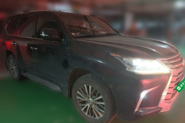 Used Lexus LX 2019 570 Dynamic Luxury Edition Front Right 45 Deg