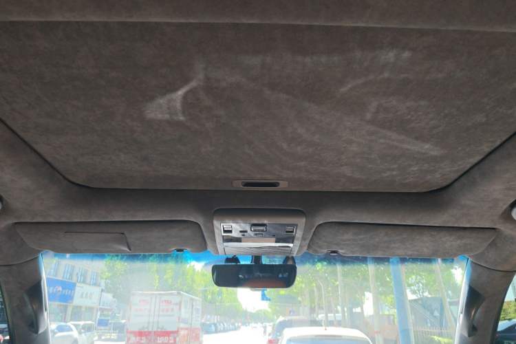 Used Lexus LX 2019 570 Dynamic Luxury Edition Headliner