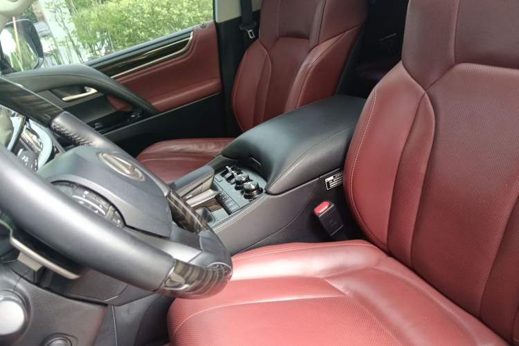 Used Lexus LX 2019 570 Prestige Luxury Edition Left Front Seat