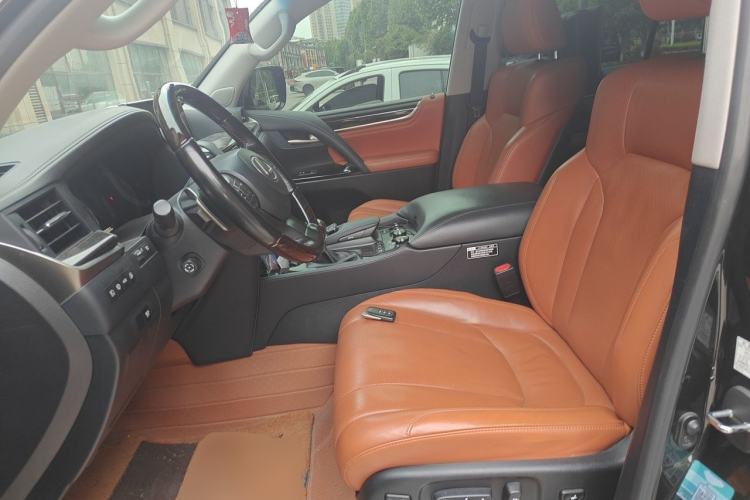 Used Lexus LX 2019 570 Dynamic Luxury Edition Left Front Seat