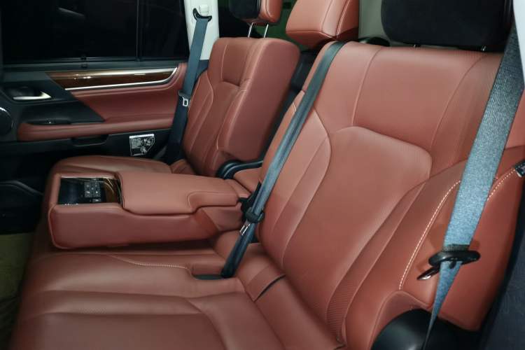 Used Lexus LX 2019 570 Dynamic Luxury Edition Left Rear Seat