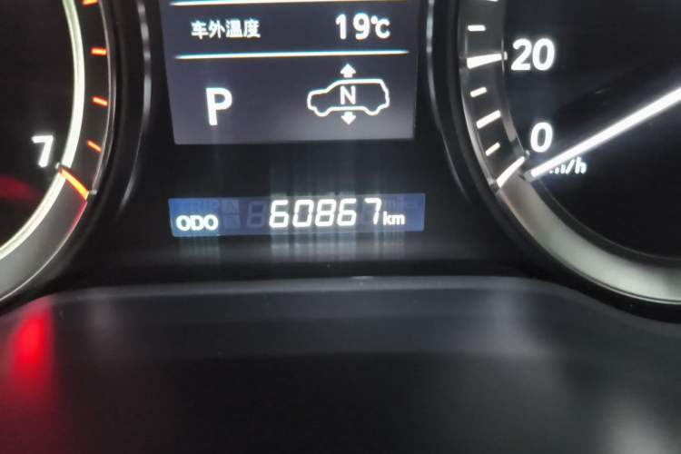 Used Lexus LX 2019 570 Prestige Luxury Edition Odometer Close Up