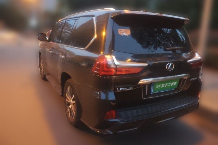 Used Lexus LX 2019 570 Dynamic Luxury Edition Rear Left 45 Deg