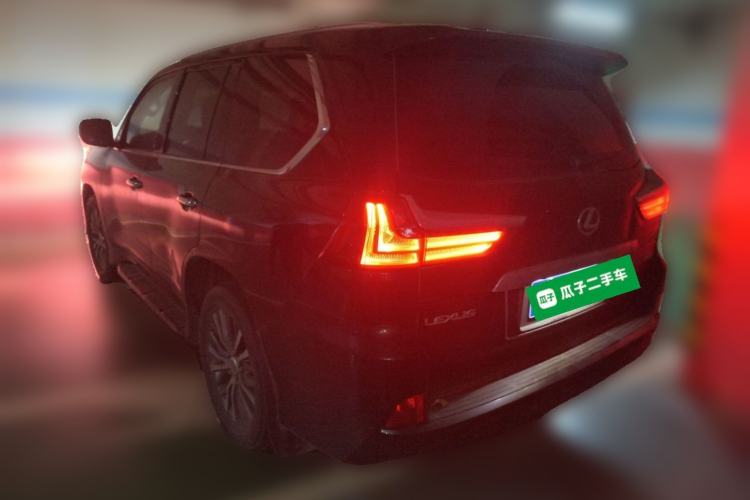 Used Lexus LX 2019 570 Dynamic Luxury Edition Rear Left 45 Deg