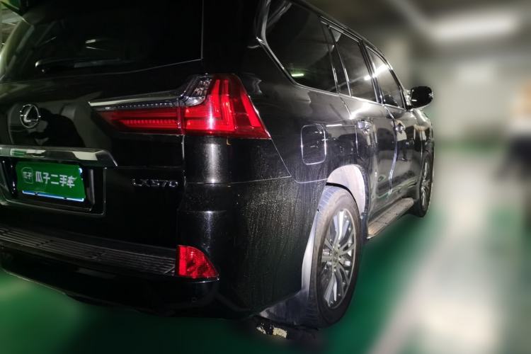 Used Lexus LX 2019 570 Dynamic Luxury Edition Rear Right 45 Deg