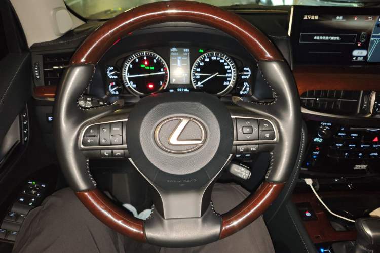 Used Lexus LX 2019 570 Prestige Luxury Edition Steering Wheel