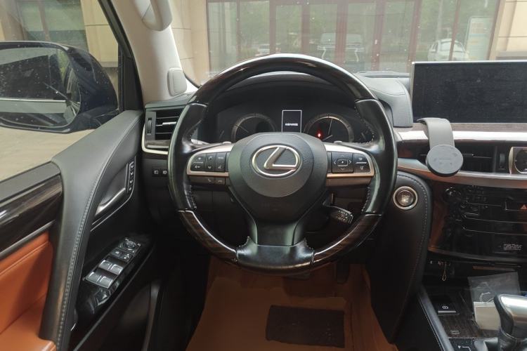 Used Lexus LX 2019 570 Dynamic Luxury Edition Steering Wheel