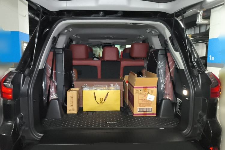 Used Lexus LX 2019 570 Prestige Luxury Edition Trunk