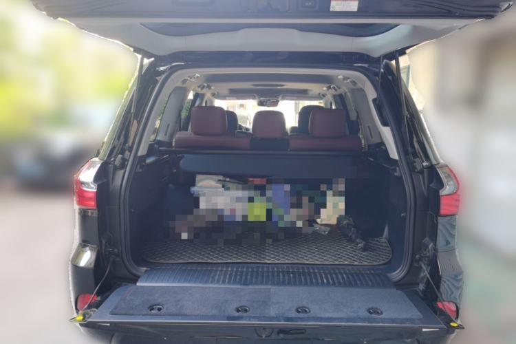 Used Lexus LX 2019 570 Dynamic Luxury Edition Trunk