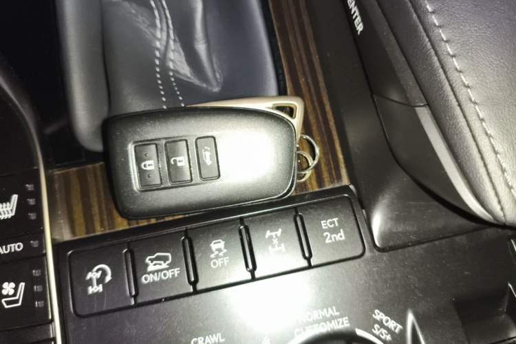 Used Lexus LX 2019 570 Prestige Luxury Edition Vehicle Key