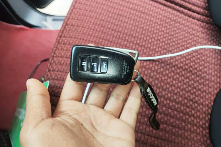 Used Lexus LX 2019 570 Prestige Luxury Edition Vehicle Key