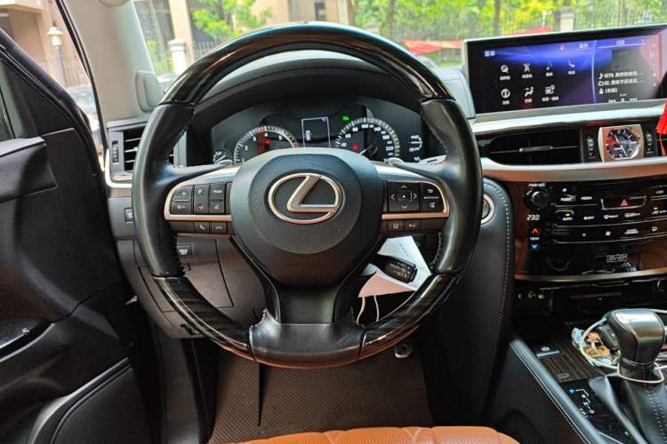 Used Lexus LX 2019 570 Peak Special Edition Steering Wheel