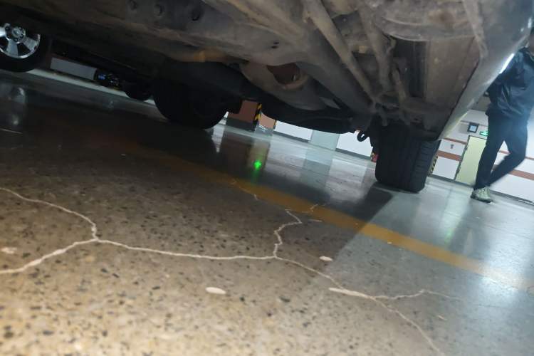 Used Lexus LX 2019 570 Eight-Seater Platinum Edition – Middle East Chassis Front Left