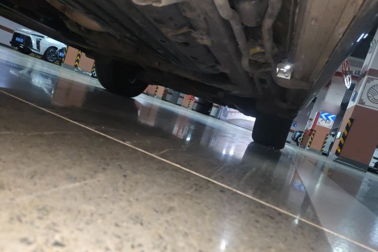 Used Lexus LX 2019 570 Eight-Seater Platinum Edition – Middle East Chassis Rear Right